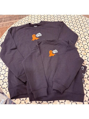 Rags to raches stay spooky crew neck mama only